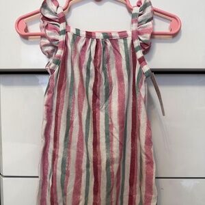 Baby romper Carter’s . 100% cotton.